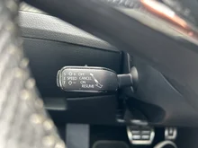Škoda Superb Combi iV SPORTLINE DSG in Black-Magic Perleffekt