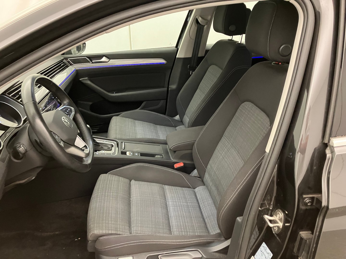 VW Passat Variant Business TDI DSG | Bild 11 von 32