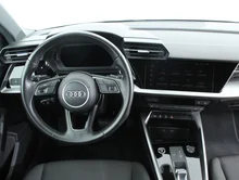 Audi A3 Sportback 35 TFSI advanced ext. in 2D Navarrablau Metallic