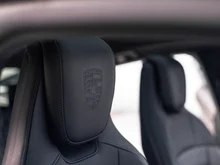 Porsche Taycan 4S in kreide