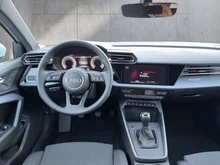 Audi A3 Sportback 30 TFSI in Arkonaweiss