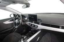 Audi A4 Avant 35 TFSI in MYTHOSSCHWARZ METALLIC