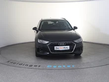 Audi A4 Avant 35 TFSI in MYTHOSSCHWARZ METALLIC
