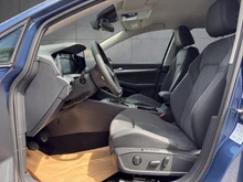 VW Golf Rabbit TSI in Anemonenblau Metallic