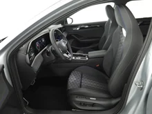VW Passat Variant Sport eHybrid 150kW in Oyster Silver Metallic