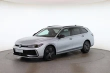 VW Passat Variant Sport eHybrid 150kW in Oyster Silver Metallic