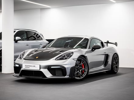 Porsche 718 Cayman GT4 RS