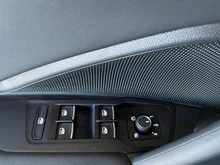 VW Tiguan R-Line eHybrid DSG 150 kW in Oyster Silver Metallic