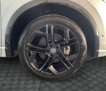 VW Tiguan R-Line eHybrid DSG 150 kW in Oyster Silver Metallic