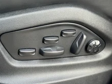 Porsche Cayenne S E-Hybrid Coupé Black Edition in chromitschwarzmetallic