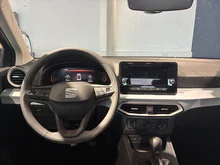SEAT Arona Reference Edition 1.0 TSI in Fjord-Blau