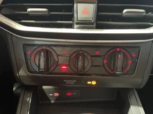 SEAT Arona Reference Edition 1.0 TSI in Fjord-Blau