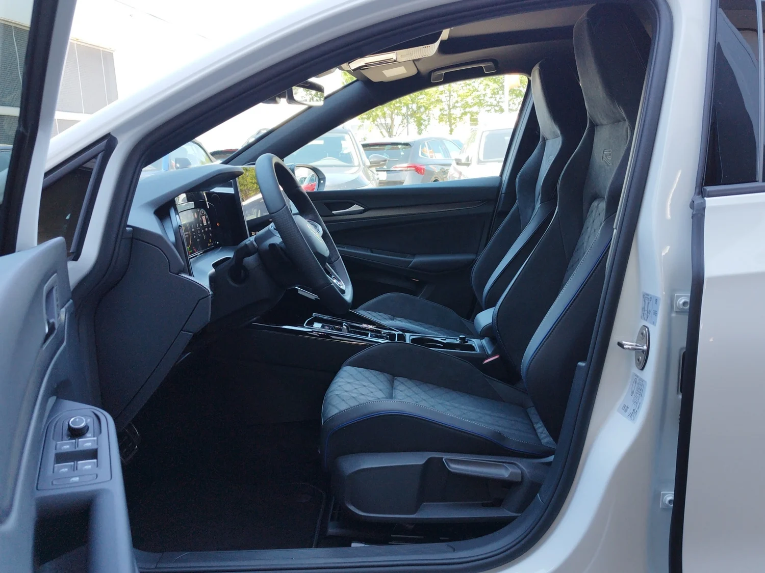 Bild eines VW Golf Sport mHEV TSI DSG