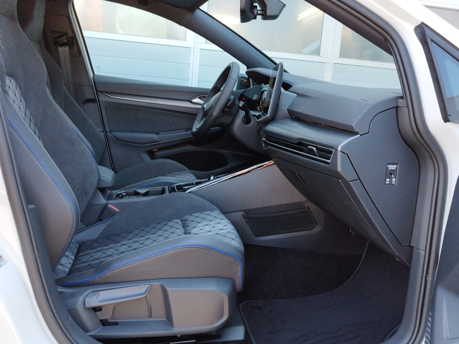 Bild eines VW Golf Sport mHEV TSI DSG