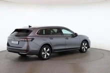 VW Passat Variant Business TDI DSG in Diabasgrau Metallic