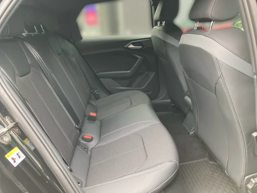 Bild eines Audi A1 allstreet 30 TFSI intense