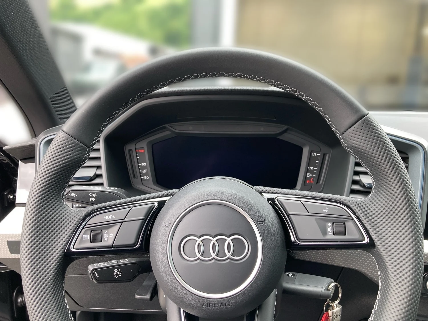 Bild eines Audi A1 allstreet 30 TFSI intense