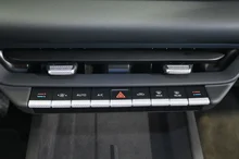 VW ID.3 Neo Life 125 kW - 50 kWh in Gletscherweiß Metallic