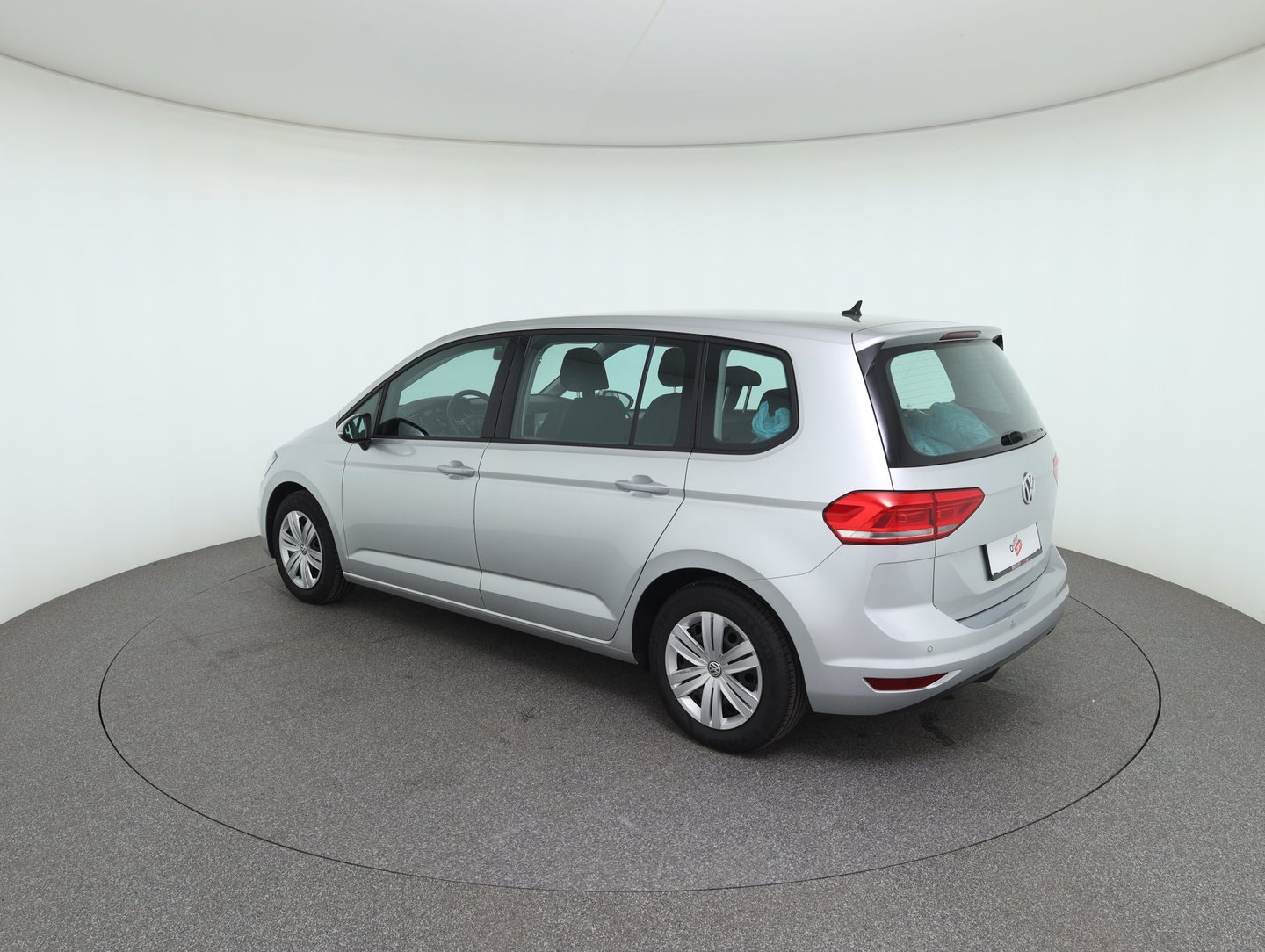 VW Touran TDI SCR 5-Sitzer | Bild 7 von 29