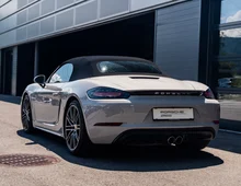 Thumbnail-Foto von Fahrzeug