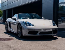 Thumbnail-Foto von Fahrzeug