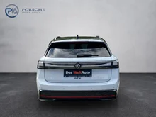 VW ID.7 Tourer GTX 4MOTION 250kW Business in Gletscherweiß Metallic Dach Schwarz