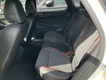 VW ID.7 Tourer GTX 4MOTION 250kW Business in Gletscherweiß Metallic Dach Schwarz