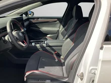 VW ID.7 Tourer GTX 4MOTION 250kW Business in Gletscherweiß Metallic Dach Schwarz