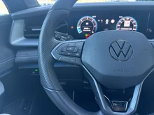 VW Tayron R-Line TDI 4MOTION DSG in Cipressino-Grün Metallic