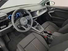 Audi A3 Sportback 30 TFSI in Brillantschwarz