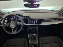 Audi A3 Sportback 30 TFSI in Brillantschwarz