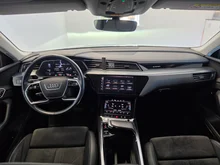 Audi e-tron 50 quattro 230 kW Business in Navarrablau Metallic