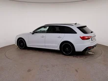 Audi A4 Avant 35 TDI S line in GLETSCHERWEISS METALLIC