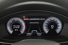Audi A4 Avant 35 TDI S line in GLETSCHERWEISS METALLIC