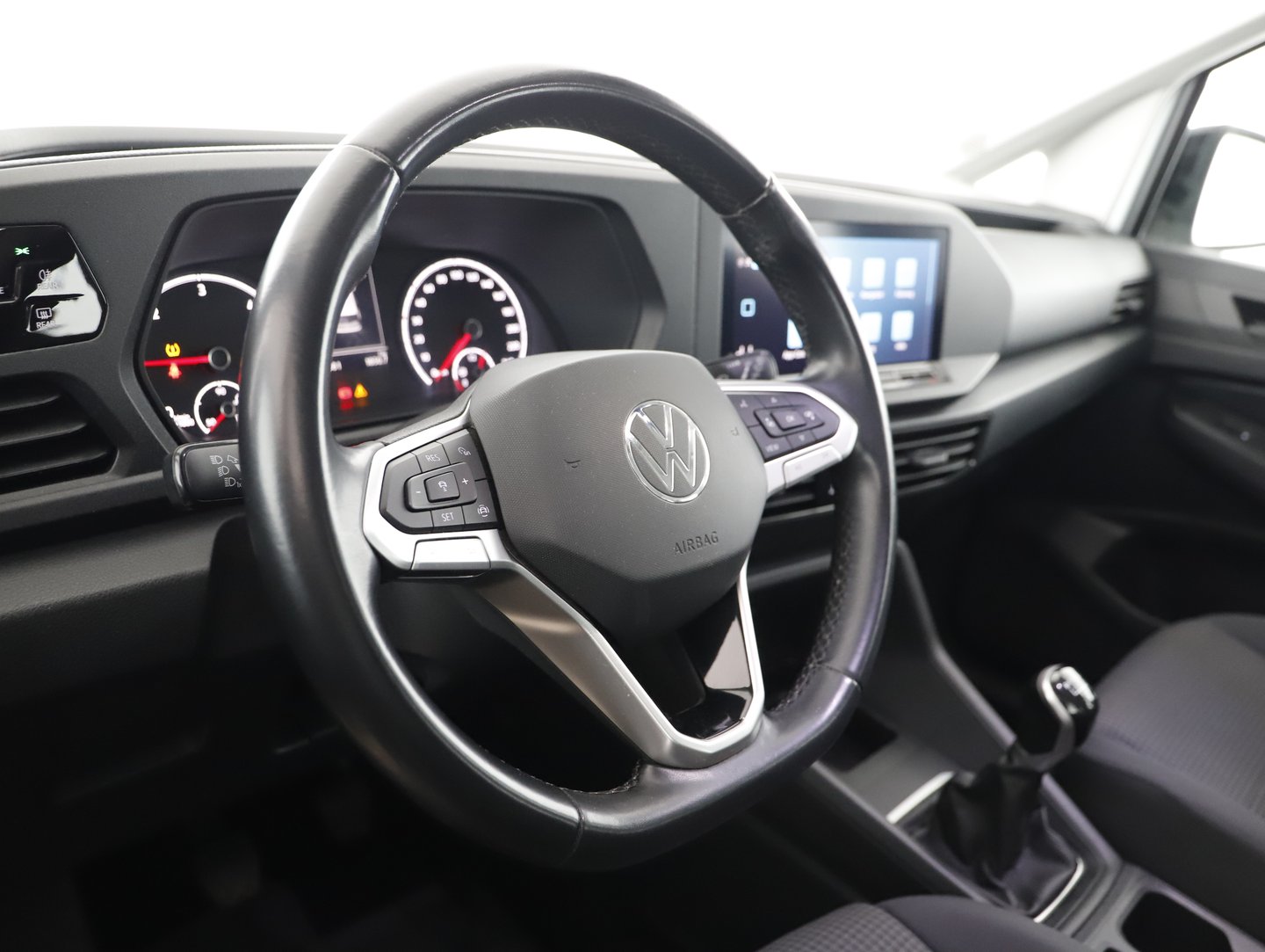 VW Caddy TDI | Bild 16 von 28