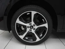 Thumbnail-Foto von Fahrzeug