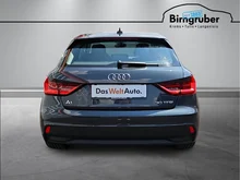 Audi A1 Sportback 30 TFSI intense in Manhattangrau Metallic