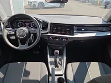 Audi A1 Sportback 30 TFSI intense in Manhattangrau Metallic
