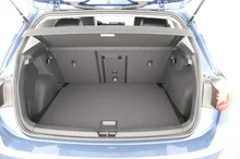 VW Golf Rabbit TSI in Anemonenblau Metallic