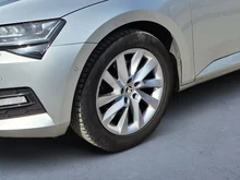 Thumbnail-Foto von Fahrzeug