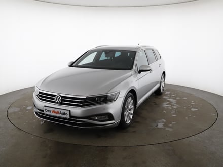 VW Passat Variant Elegance TDI DSG