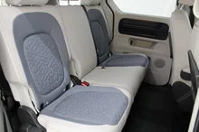 VW ID Buzz ID. Buzz Pro 150 kW in Deepblack Perleffekt