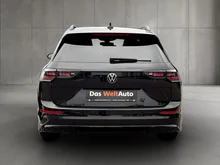 VW Golf Variant Sport mHeV DSG in Grenadillschwarz Metallic