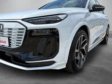 Audi SQ6 e-tron in 2Y Gletscherweiß Metallic