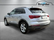 Audi Q3 35 TDI advanced exterieur in L5 Florettsilber Metallic
