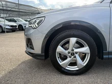 Audi Q3 35 TDI advanced exterieur in L5 Florettsilber Metallic