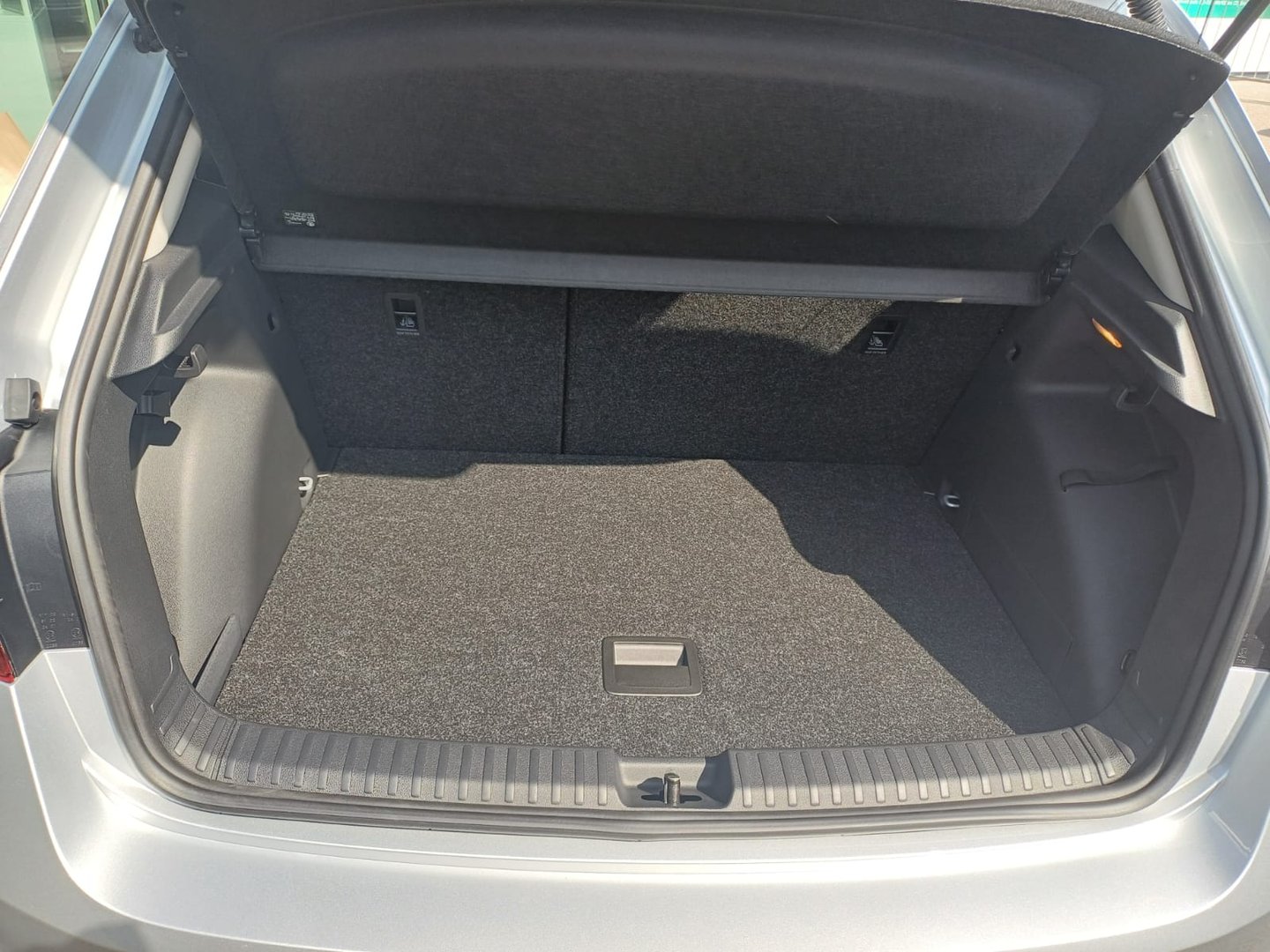 Fahrzeug Vorschaubild