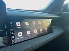 Audi Q6 e-tron quattro in Daytonagrau Perleffekt