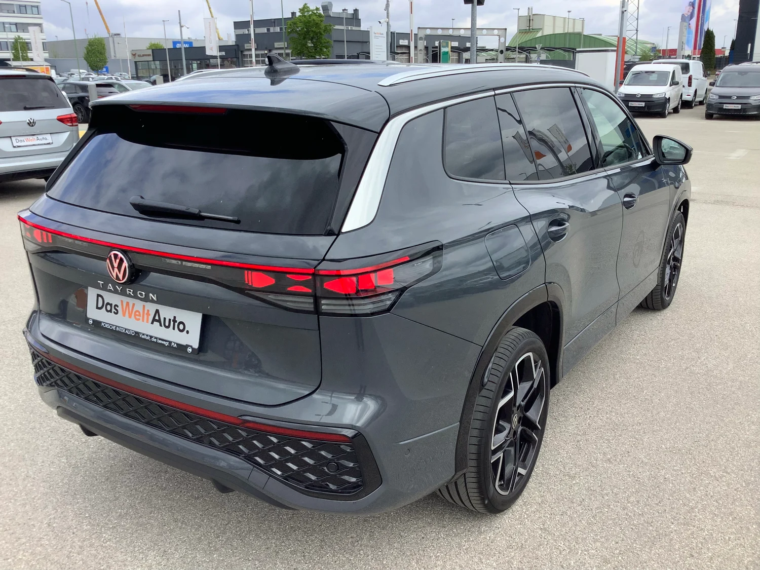 Bild eines VW Tayron Sport TDI 4MOTION DSG