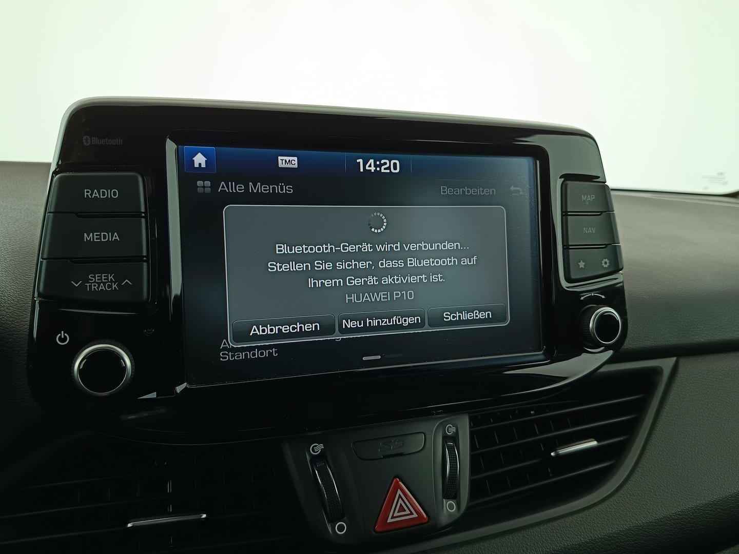 Hyundai i30 CW 1,4 T-GDI Start/Stopp Premium Aut. | Bild 23 von 33